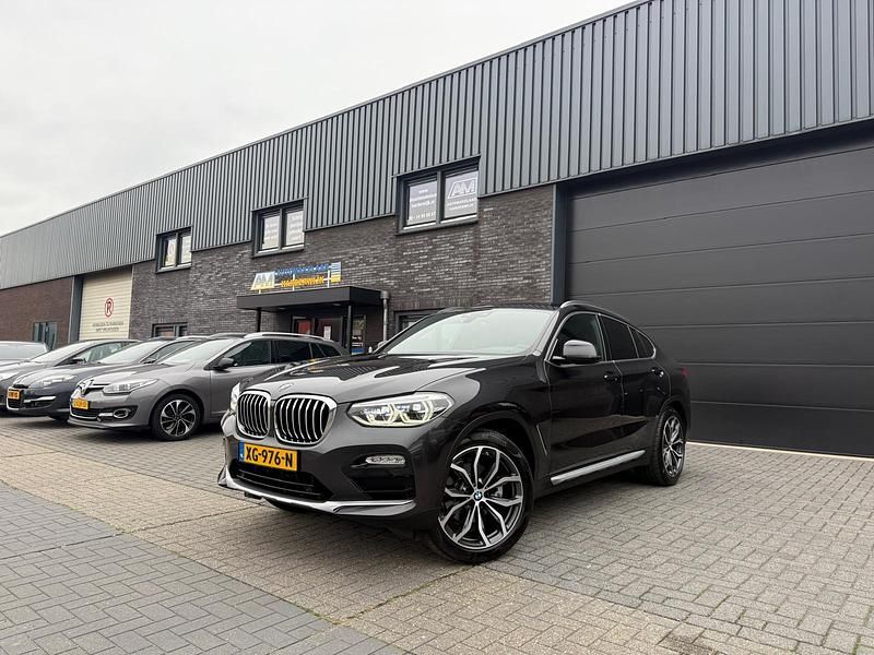 Occasion BMW X4 Executive 184 PK (135 kW) 2019 Grijs SUV