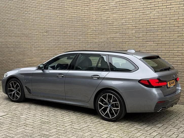Occasion BMW 530e M Sport 292 PK (214 kW) 2022 Grijs Stationwagen