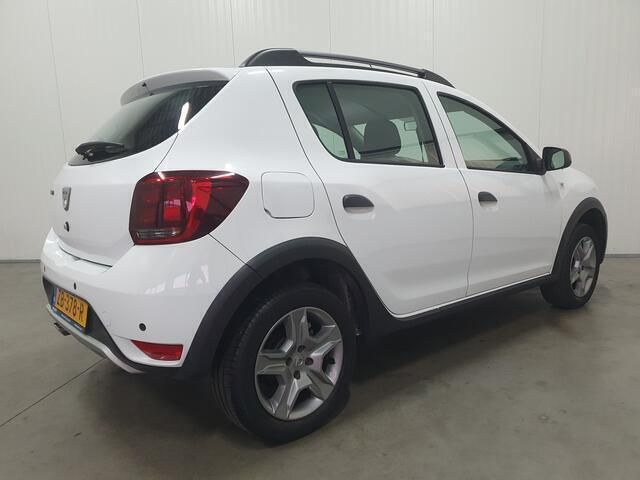 Occasion Dacia Sandero Stepway 90 PK (66 kW) 2019 Wit Hatchback