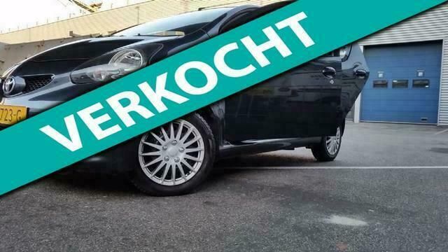 Occasion Toyota Aygo 68 PK (50 kW) 2008 Grijs Hatchback