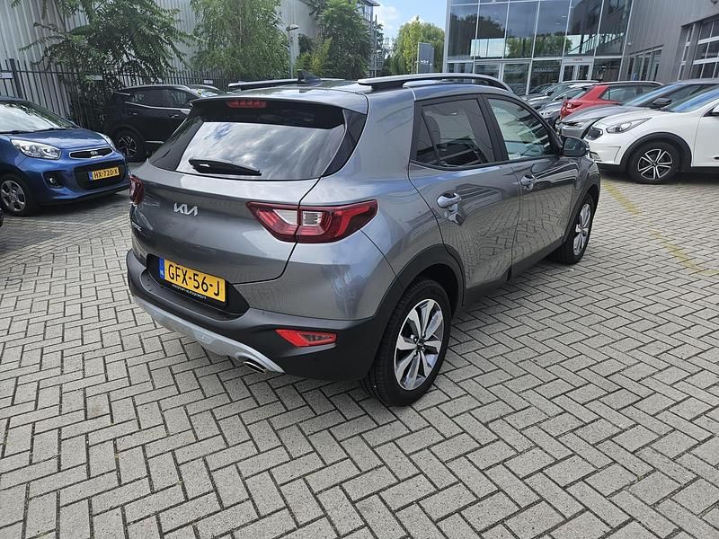 Occasion Kia Stonic 101 PK (74 kW) 2024 Grijs SUV