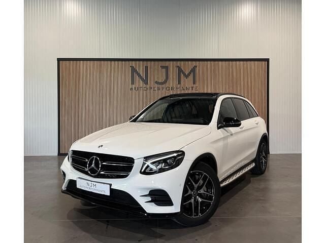 Wit Gebruikt 2019 Mercedes GLC250 AMG SUV | € 34.450 (Eerlijke prijs) - Afbeelding 1/4
