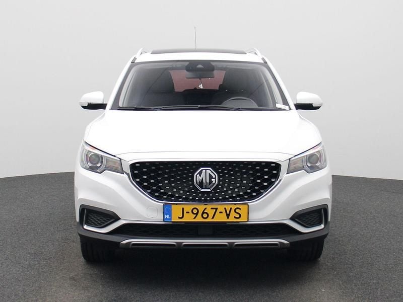 Occasion MG ZS Luxury 105 kW (143 PK) 2020 Wit Sedan