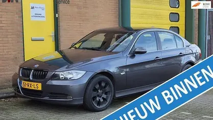 Grijs Gebruikt 2005 BMW 325 Executive Sedan | € 4.950 (Super prijs)