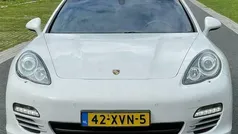 Wit Gebruikt 2010 Porsche Panamera 4S Chrono Sedan | € 28.950