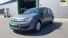 Gebruikt 2006 Opel Astra Edition Hatchback | € 2.249 (Eerlijke prijs)
