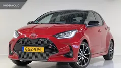 Rood Gebruikt 2024 Toyota Yaris Hybrid Sport Hatchback | € 35.999 (Eerlijke prijs)