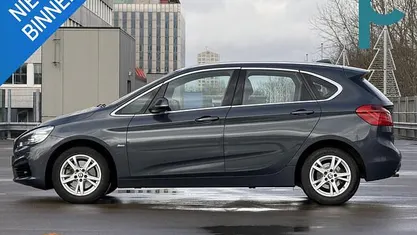 Occasion BMW 218 Sport Line 136 PK (100 kW) 2015 Grijs (metallic) Stationwagen
