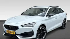 Wit Gebruikt 2022 Cupra Leon VZ Stationwagen | € 23.430 (Super prijs)