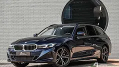 Blauw Gebruikt 2022 BMW 320e Comfort Edition Stationwagen | € 33.950 (Eerlijke prijs)