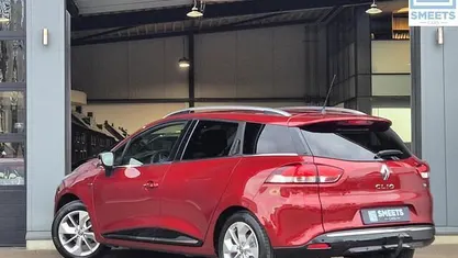Rood Gebruikt 2016 Renault Clio GrandTour LIMITED Stationwagen | € 6.950 (Eerlijke prijs)