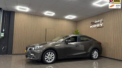 Occasion Mazda 3 2016 Grijs Sedan