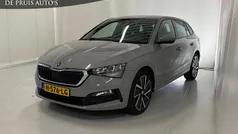 Grijs Gebruikt 2020 Skoda Scala Business Line Hatchback | € 14.950 (Eerlijke prijs)