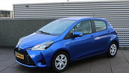 Occasion Toyota Yaris 101 PK (74 kW) 2018 Blauw Hatchback