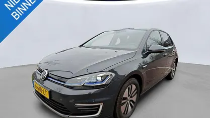 Occasion 2020 VW e-Golf Hatchback | € 13.895 (Super prijs)
