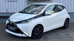 Gebruikt 2014 Toyota Aygo X-play Hatchback | € 5.990 (Goede deal)