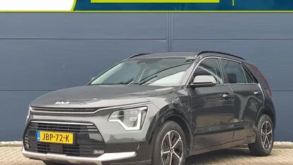 Gebruikt 2023 Kia Niro SUV | € 31.940 (Eerlijke prijs)