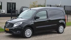 Zwart Gebruikt 2021 Mercedes Citan 111 Van | € 15.999 (Eerlijke prijs)