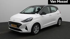 Gebruikt 2024 Hyundai i10 Premium Hatchback | € 18.240 (Eerlijke prijs)