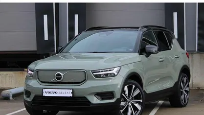 Groen Gebruikt 2021 Volvo XC40 Plus SUV | € 29.950 (Eerlijke prijs)