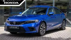 Blauw Nieuw 2024 Honda Civic Elegance Hatchback | € 44.492 (Eerlijke prijs)