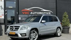 Grijs, metallic lak Gebruikt 2011 Mercedes GLK220 AMG SUV | € 14.950 (Eerlijke prijs)