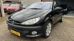 Zwart Gebruikt 2002 Peugeot 206 CC Cabriolet | € 1.450 (Goede deal)