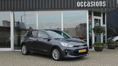 Grijs Gebruikt 2017 Kia Rio Hatchback | € 11.450 (Eerlijke prijs)