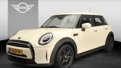 Wit Gebruikt 2021 Mini ONE Classic Hatchback | € 19.900 (Super prijs)