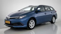 Toyota Auris Touring Sports