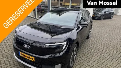 Zwart Occasion 2025 Ford Explorer Extended Range SUV | € 39.745 (Goede deal)