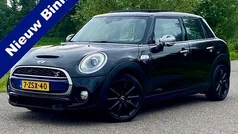 Zwart Gebruikt 2015 Mini Cooper S Hatchback | € 15.888 (Eerlijke prijs)