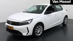 Grijs, metallic lak Gebruikt 2024 Opel Corsa Edition Hatchback | € 20.995 (Super prijs)