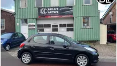 Zwart Gebruikt 2009 Peugeot 207 Hatchback | € 2.350 (Eerlijke prijs)
