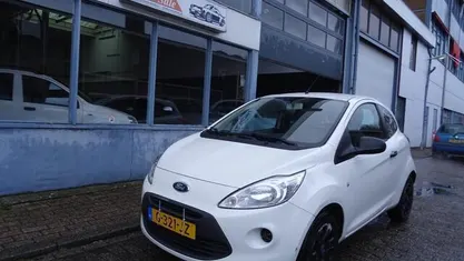 Occasion Ford Ka Limited 69 PK (50 kW) 2012 Wit Hatchback