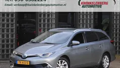 Grijs Gebruikt 2018 Toyota Auris Hybrid Executive Stationwagen | € 17.900 (Eerlijke prijs)