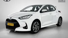 Wit Gebruikt 2021 Toyota Yaris Hybrid Hatchback | € 21.850 (Eerlijke prijs)