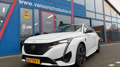 Gebruikt 2024 Peugeot 308 GT-line Hatchback | € 26.900 (Super prijs)