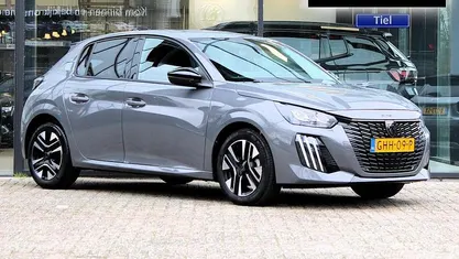Occasion 2024 Peugeot 208 Allure Hatchback | € 18.789 (Eerlijke prijs)