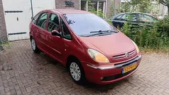 Gebruikt 2004 Citroën Xsara Picasso MPV | € 895 (Eerlijke prijs)