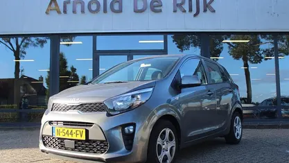 Gebruikt 2021 Kia Picanto Comfort Hatchback | € 12.950 (Eerlijke prijs)