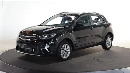 Gebruikt 2025 Kia Stonic SUV | € 26.400 (Eerlijke prijs)