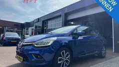 Ironblauw rqh Gebruikt 2017 Renault Clio IV Intens Hatchback | € 12.390 (Eerlijke prijs)