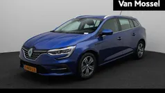 Blauw Gebruikt 2023 Renault Mégane GrandTour Equilibre Stationwagen | € 20.925 (Eerlijke prijs)