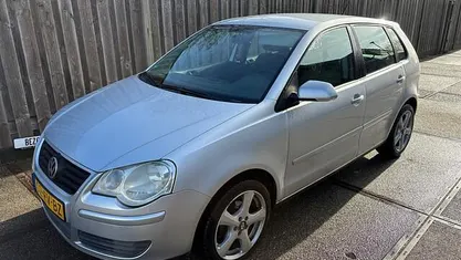 Occasion 2005 VW Polo Hatchback | € 1.750 (Eerlijke prijs)