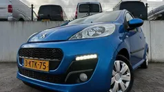 Blauw, metallic lak Gebruikt 2013 Peugeot 107 Active Hatchback | € 5.444 (Eerlijke prijs)