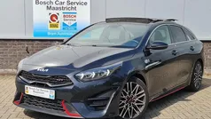 Zwart, metallic lak Gebruikt 2021 Kia ProCeed 2 Hatchback | € 30.998 (Eerlijke prijs)