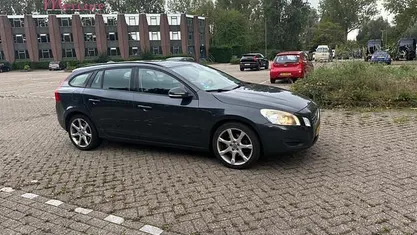 Occasion Volvo V60 Kinetic 150 PK (110 kW) 2011 Stationwagen