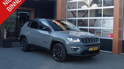 Grijs Gebruikt 2020 Jeep Compass SUV | € 21.490 (Eerlijke prijs)