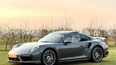 Porsche 911 Turbo S